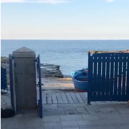 Il Principe Del Mare Alojamento de Acomodação e Pequeno-almoço Savelletri